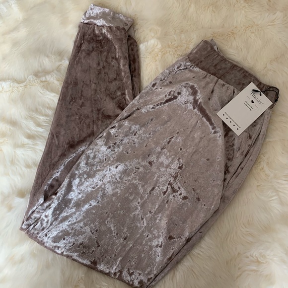 Crushed Velvet Joggers - Picture 3 of 8